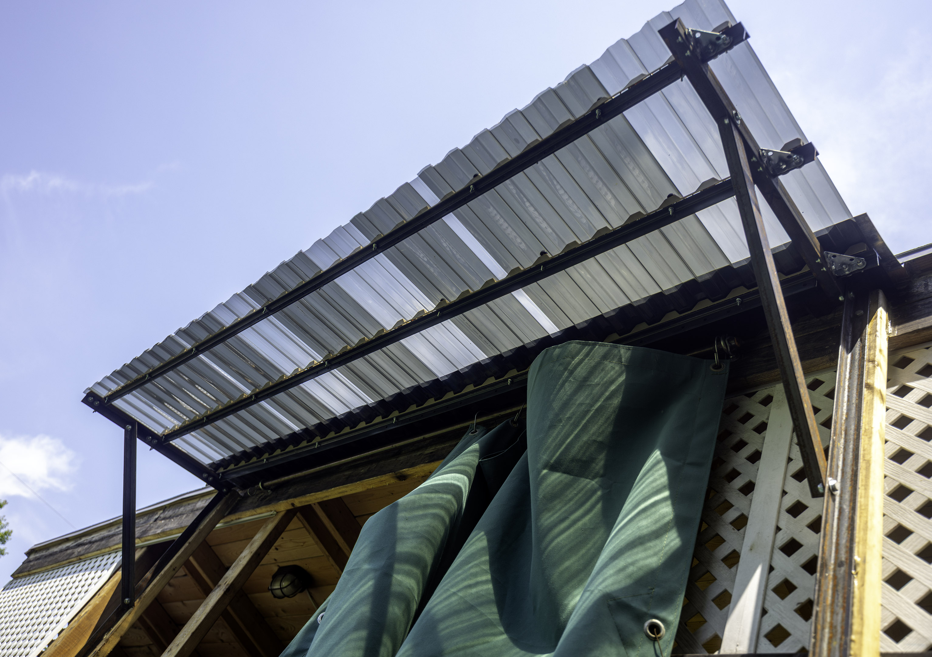 awning_under